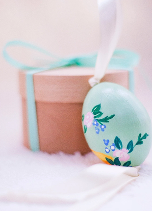 Chick Easter Egg and Stand, Ukrainian Pysanka4 photo