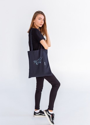 set T-shirt with shopping bag, swallow print, black4 photo