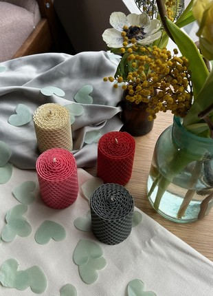 Set of 4 x 100% pure beeswax mini-candles 6,5 cm x 4,5 cm1 photo