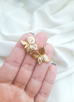 Real Hydrangea flower earrings electroformed copper with pure gold.4 photo