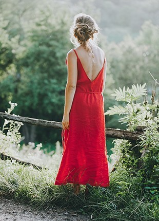 A long sundress with an open back4 photo