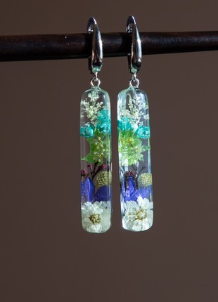 Minimalist real flower earrings, Resin flower earrings2 photo