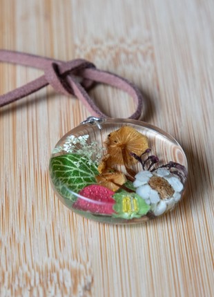 Resin flower necklace, Real mushroom necklace2 photo