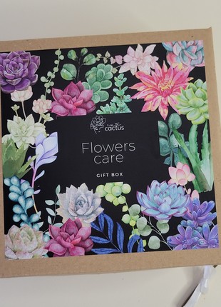 Gift box "Flowers care"1 photo