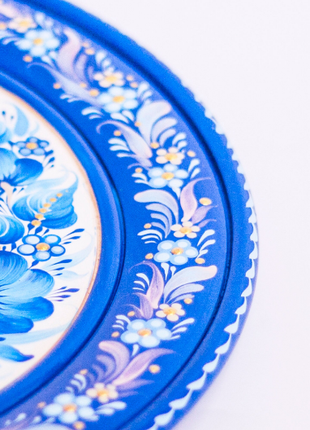 Wall hanging wooden plate Petrykivka plate with couple in Ukrainian dress, Custom Gift3 photo