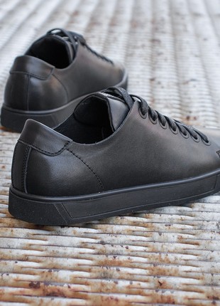 Basic black sneakers ED-404 for men. Shoes that will suit any look3 photo