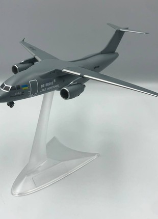 Aircraft model Antonov 178 Reg: UR-EXP "BE BRAVE LIKE HOSTOMEL"7 photo