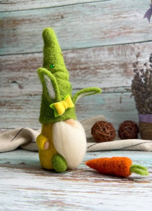 Easter gnome5 photo