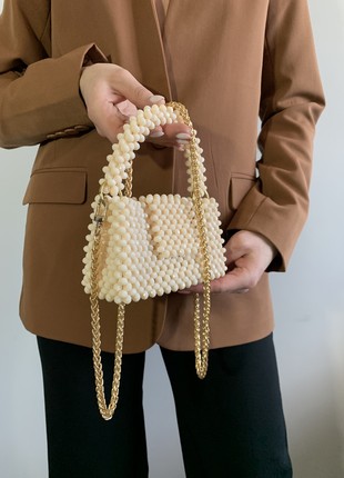 Mini bag made of frosted crystal beads5 photo