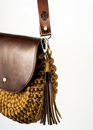 Brown Crochet Round Bag with Leather Flap4 photo