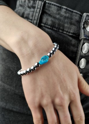 Bracelet with natural stones and phianites1 photo