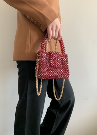 Bag made of bright burgundy beads4 photo