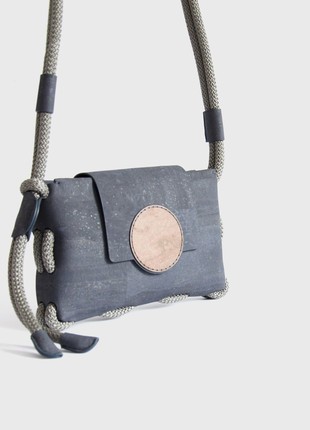 Crossbody bag Sunset in charcoal cork and rose stone3 photo
