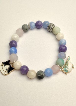 Bracelet with natural minerals and pendants "Kitty and bird"2 photo