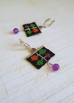 beaded square earrings  Purple currant2 photo