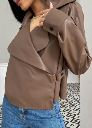 Short jacket made of eco leather in mocha color7 photo
