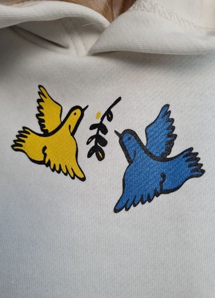 Hoodie white women Birds "Spirit of Freedom" with Ukrainian Symbolic2 photo