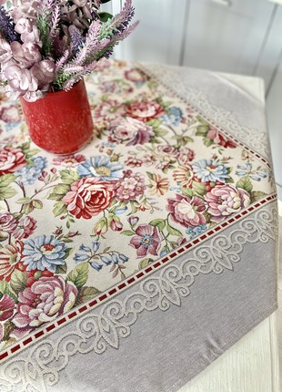 Tapestry tablecloth  97 x 100 cm./ 38x39 in.4 photo