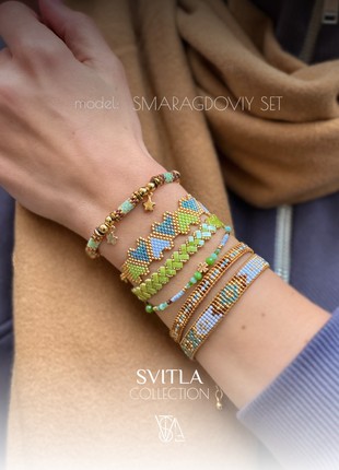 Emerald bracelet set1 photo