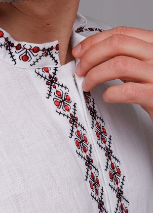 Men's embroidered shirt "Kyiv"5 photo