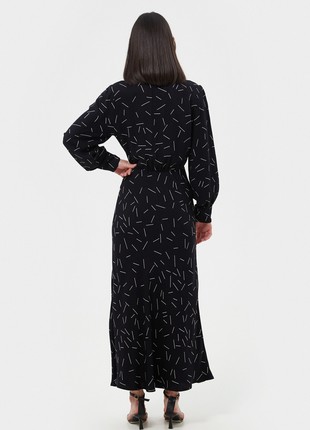 Black viscose elongated midi dress in geometric print5 photo