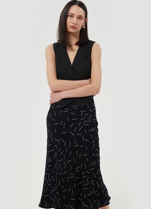 Black viscose midi skirt in geometric print2 photo
