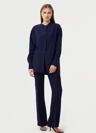 Navy blue viscose pants flared from the knee