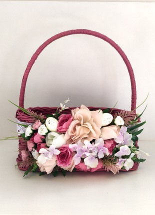 Pink decorated Easter basket4 photo