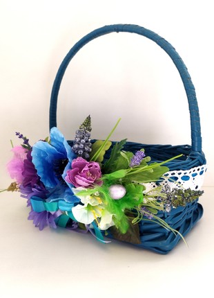 Blue decorated Easter basket3 photo