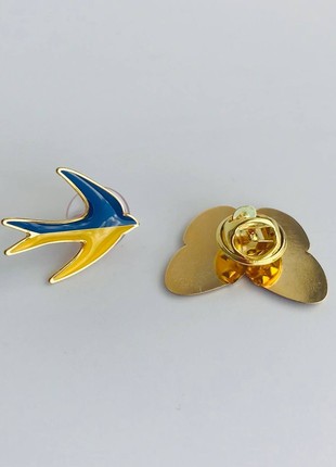 2pcs badge set of / Ukrainian symbols3 photo