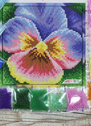 Color Harmony Kit Bead Embroidery t-10312 photo