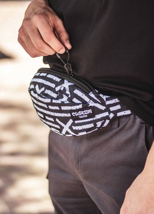 Banana chest bag Uno Wall Black Custom Wear5 photo