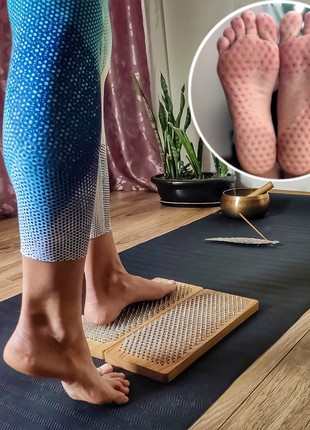 Sadhu Board Oh! SADHU for Yoga from Natural Ash Wood, Oval, Chakras6 photo