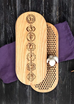 Sadhu Board Oh! SADHU for Yoga from Natural Ash Wood, Oval, Chakras