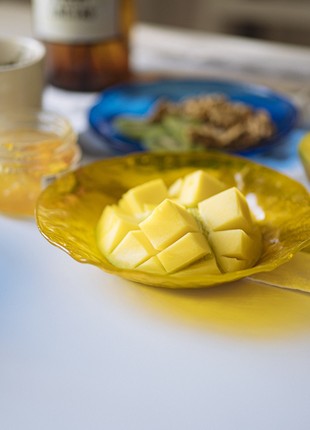 Piala yellow glass, M3 photo