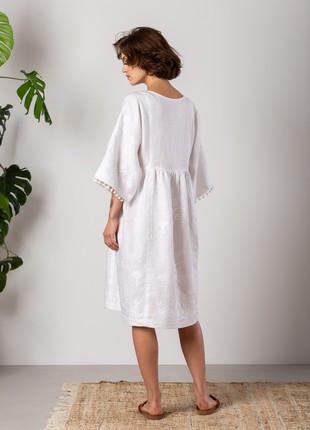 White easy linen dress with floral embroidery Virgin5 photo