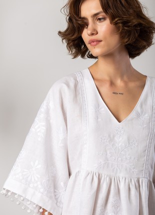 White easy linen dress with floral embroidery Virgin6 photo