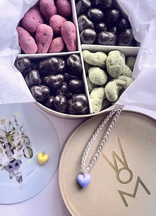 Mini Box vegan dragees nuts&dry fruits coated carob chocolate2 photo