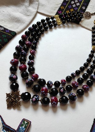 Necklace - zgarda  "Black cherries"  from glass and agate3 photo
