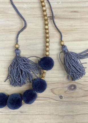 One row gray necklace with tassels2 photo