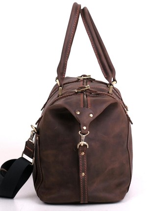 Stylish brown travel bag made of crazy horse leather5 photo