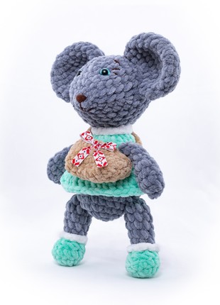 Knitted plush toy Mouse volunteer Zoryana2 photo