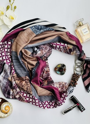 Silk scarf My Scarf ,, rose garden ,, Decorate with natural turquoise