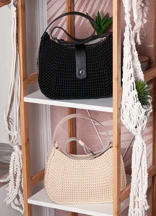 Woman's cream shoulder bag Loran with leather handle4 photo