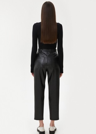 Black cropped pants made of eco-leather4 photo