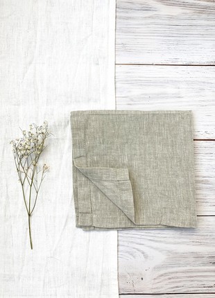 Set of 2 LIGHT GRAY BEIGE LINEN CLOTH NAPKINS for Weddings and Dinners - 10'' x 10'' (25 x 25 cm)