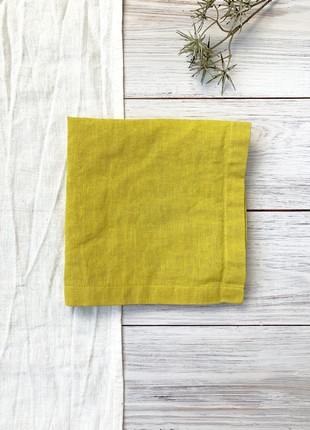 Set of 2 Yellow Cloth Napkins for Weddings and Dinners - 10'' x 10'' (25 x 25 cm)3 photo