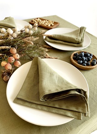 Set of 2 Moss Olive green Cloth Napkins for Weddings and Dinners - 10'' x 10'' (25 x 25 cm)1 photo
