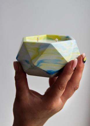 Soy candle marble blue and yellow4 photo