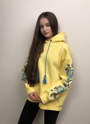 Hoodie with embroidery "Rose"1 photo
